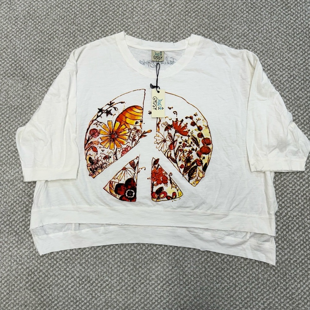 New Gypsy Lane White Peace Sign Graphic T-Shirt